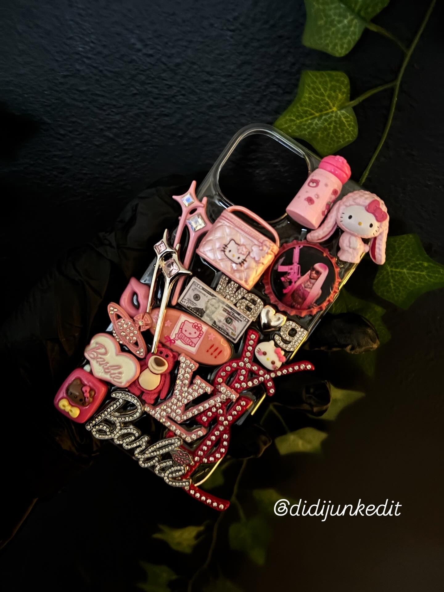 Pre-made IPhone 15 Junk Case